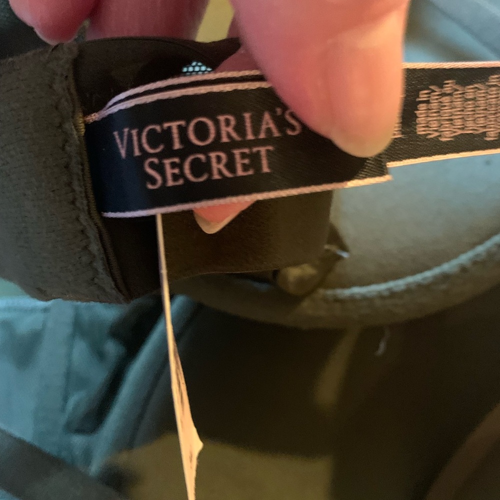 Victoria's Secret Olive Green Lace Molded Bra 34 D - Picture 7 of 7